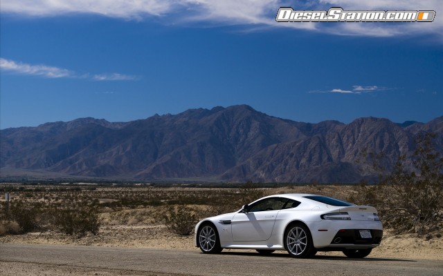 Aston Martin V12 Vantage S 2014 Widescreen Picture #61 Aston Martin V12 Vantage S 2014 Widescreen Picture #61